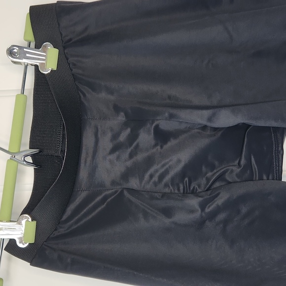 SafeTGard compression shorts - Picture 3 of 6